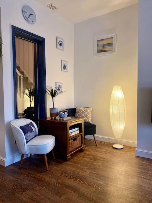 Stylish Coastal Home In The Centre Of Hove Extérieur photo